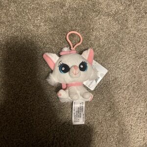Disney Marie Cat Plush Keychain
New with tags